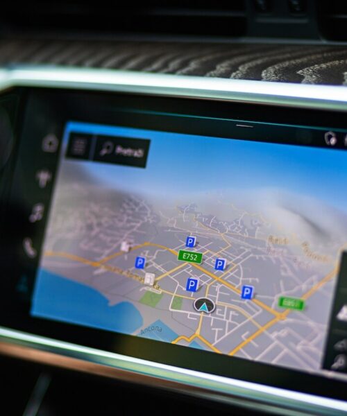 The Rise of Touchscreen Integration in Modern Car Stereos